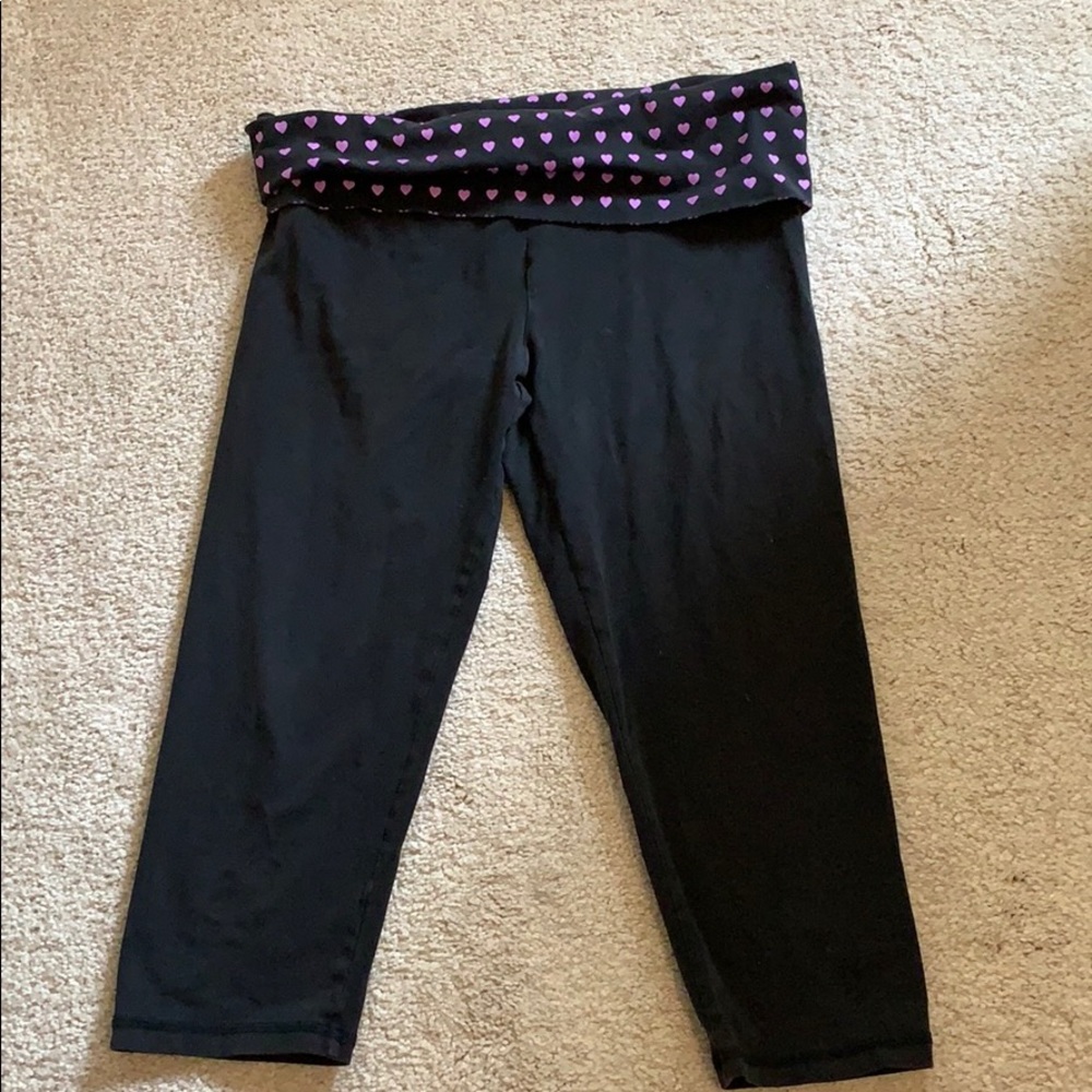 PINK cropped leggings